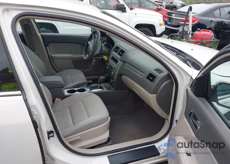 2011 Ford Fusion Se z USA, uszkodzony, nr VIN 3FAHP0HAXBR116097